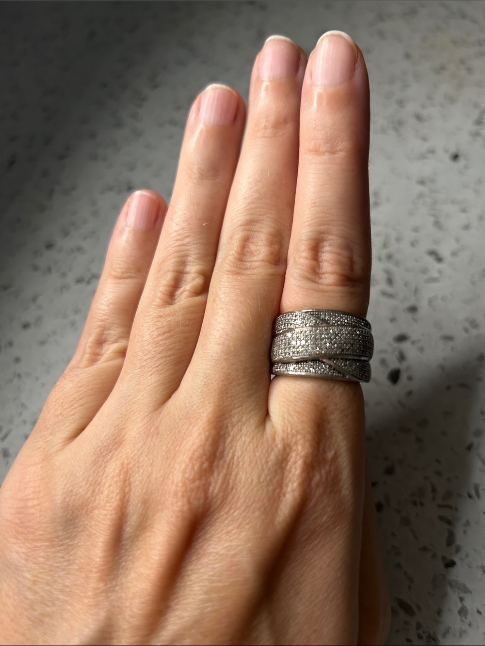 Pave Diamond & Sterling Silver criss-cross wide band Men’s/Women’s ring sz 7